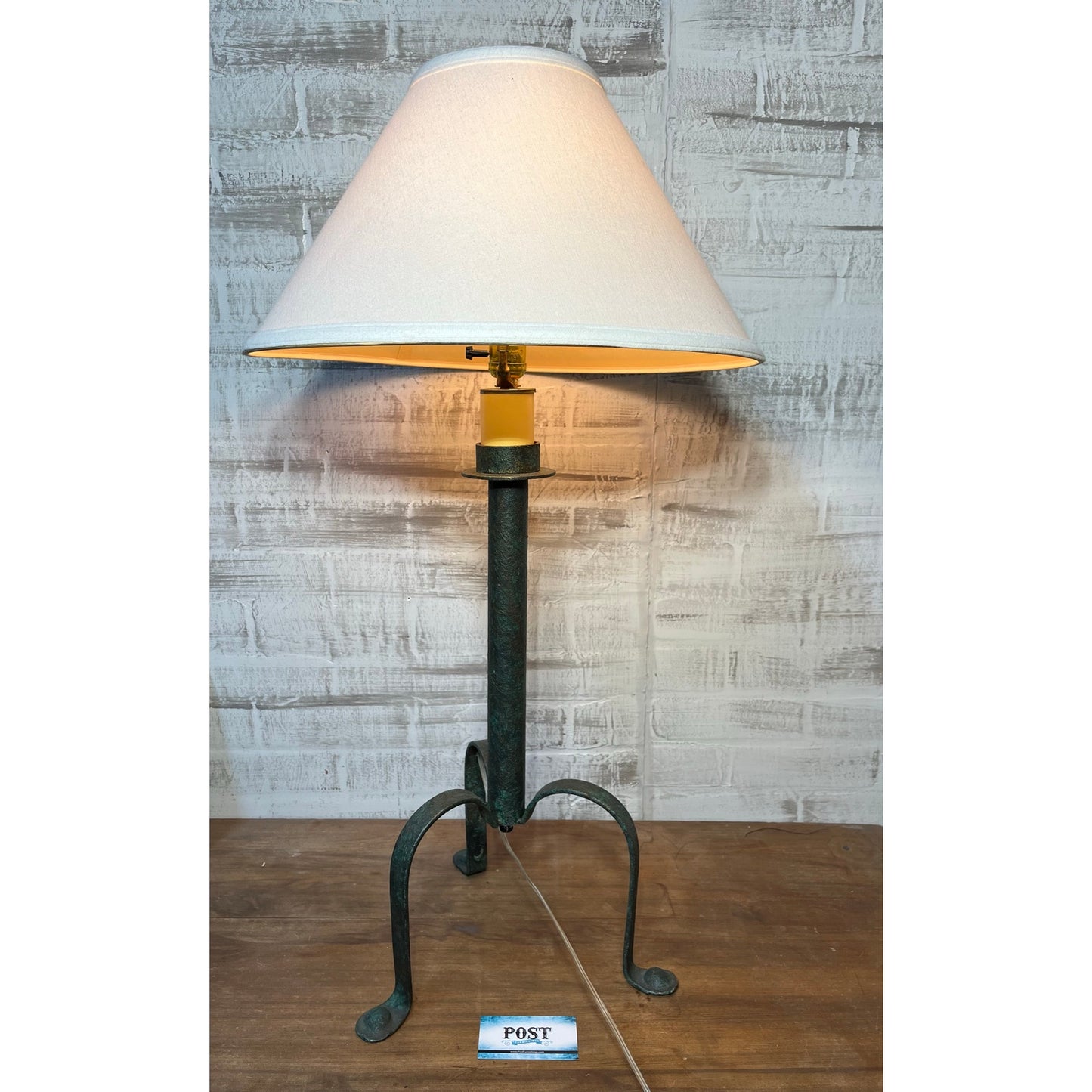 Table Lamp W/ 3 Curved Feet