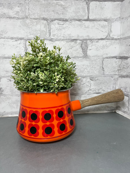 Pot w/ Faux Plant