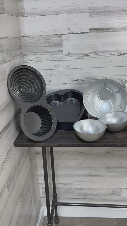 23pc Baking Pan Set Wilton