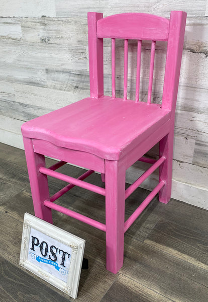 Kids Pink Chair & End Table Set